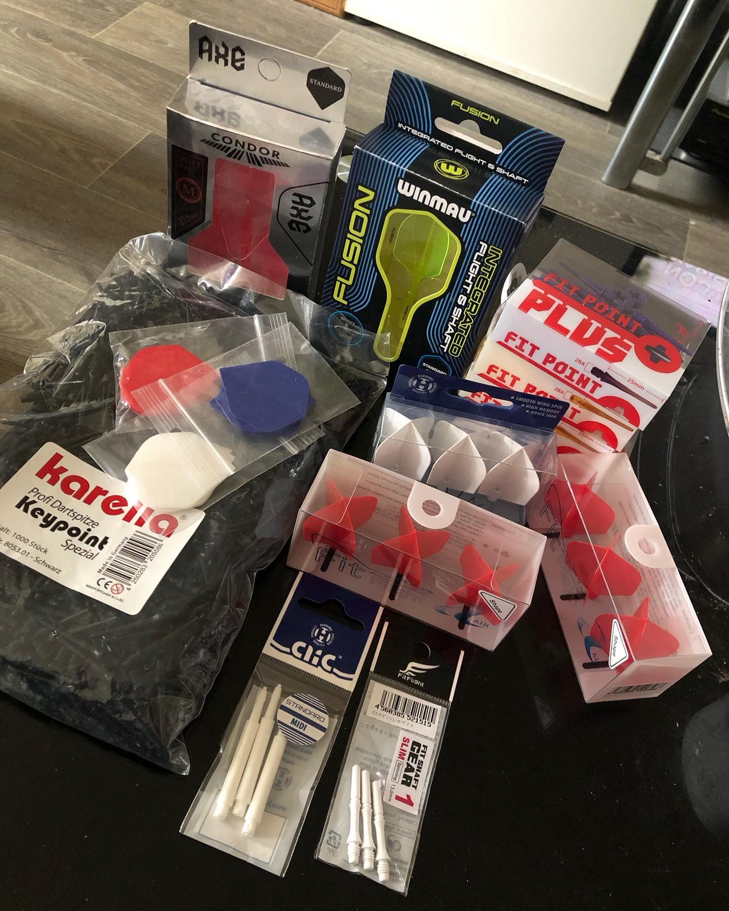 Merci dartshopper 🙂 … y a-t-il encore un tirage au sort ?